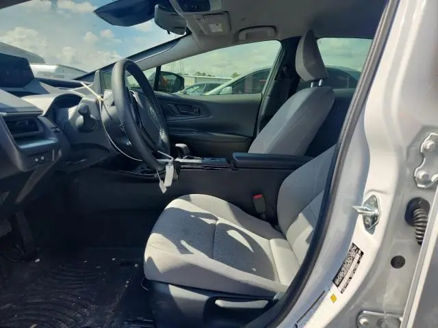 2026 TOYOTA PRIUS LE  