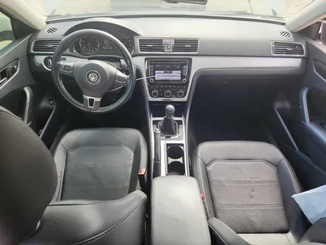 2012 VOLKSWAGEN PASSAT SE