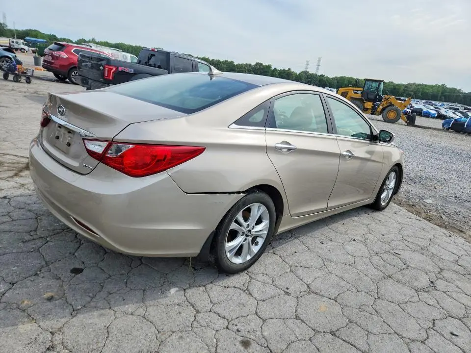 2011 HYUNDAI SONATA LIMITED  
