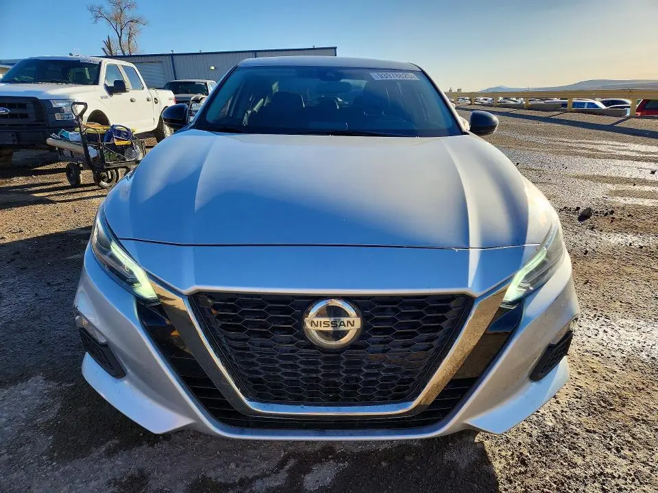 2020 NISSAN ALTIMA SR  