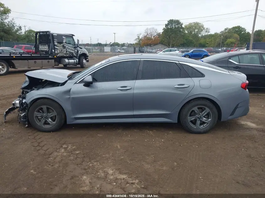 2021 KIA K5 LX