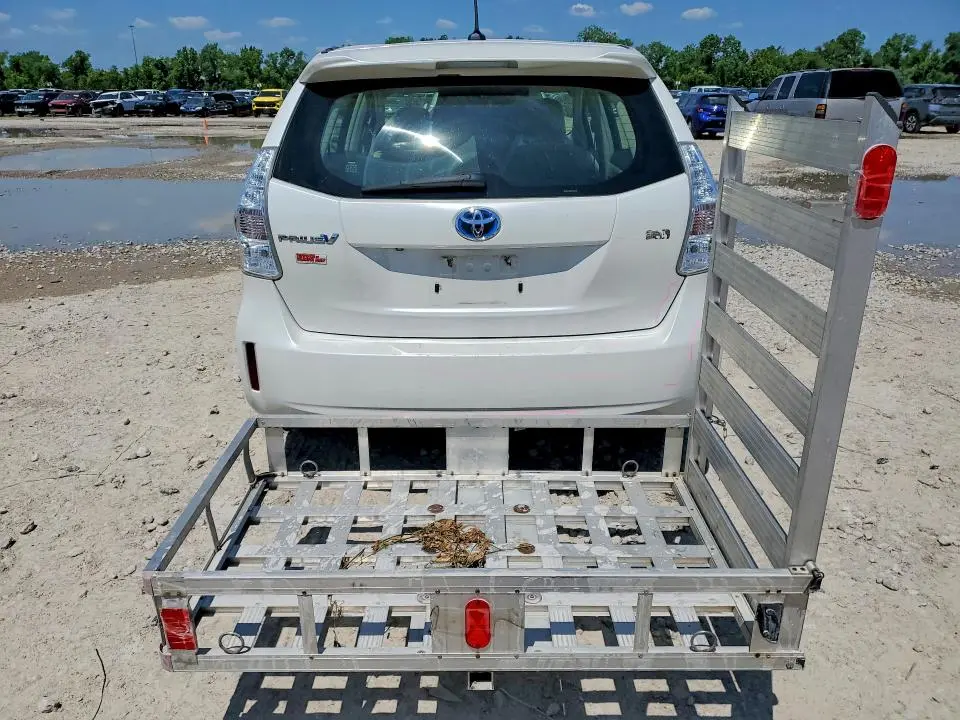 2013 TOYOTA PRIUS V THREE  