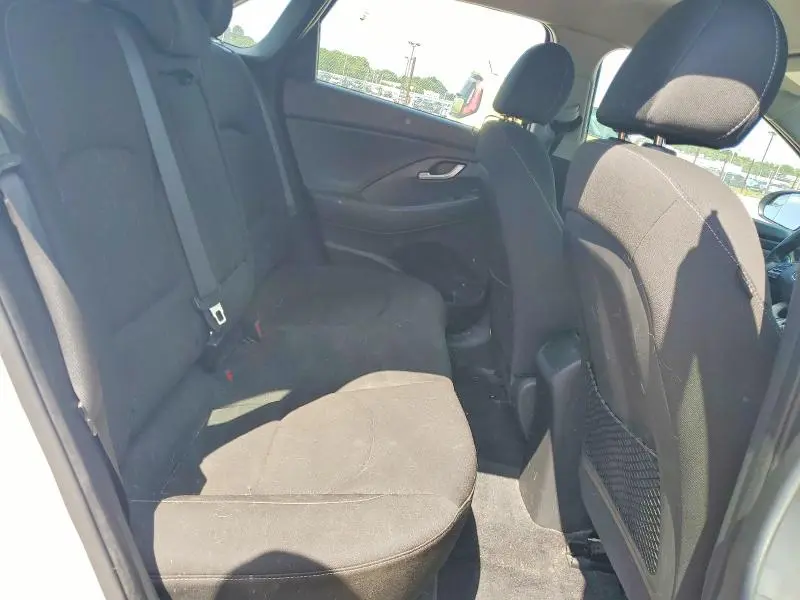 2019 HYUNDAI ELANTRA GT BASE  