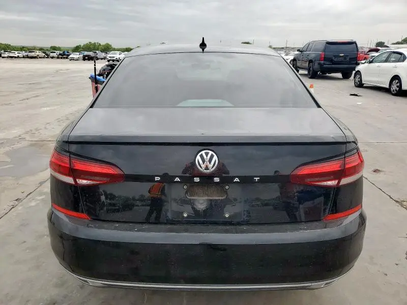 2020 VOLKSWAGEN PASSAT SE  