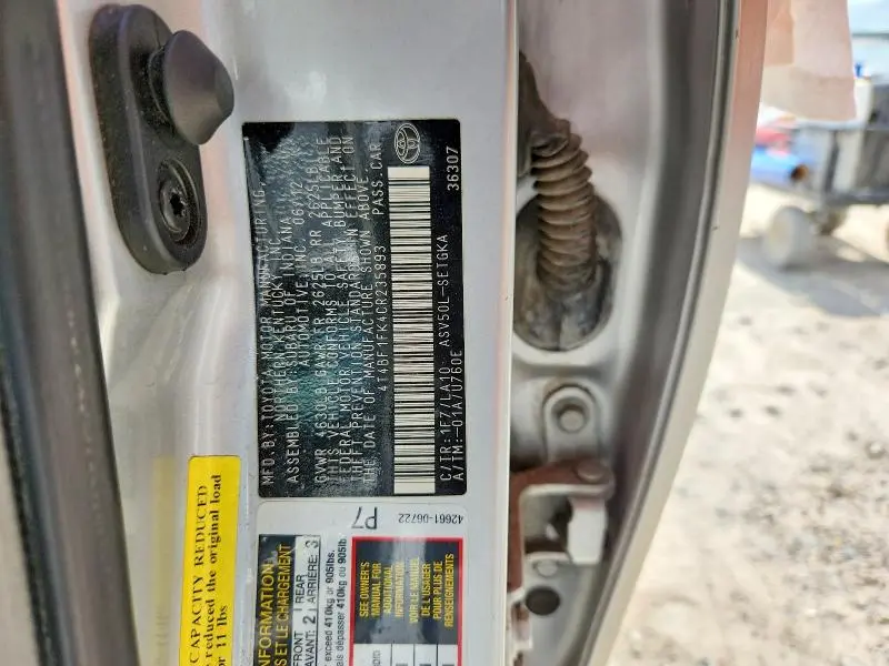 2012 TOYOTA CAMRY XLE  