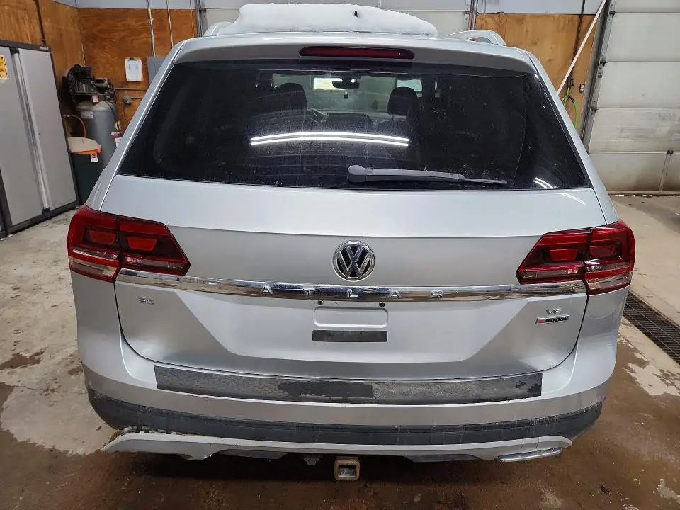 2018 VOLKSWAGEN ATLAS SE  
