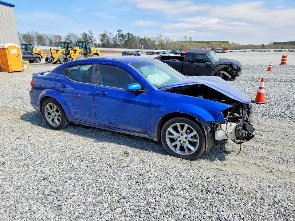 2012 DODGE AVENGER R  