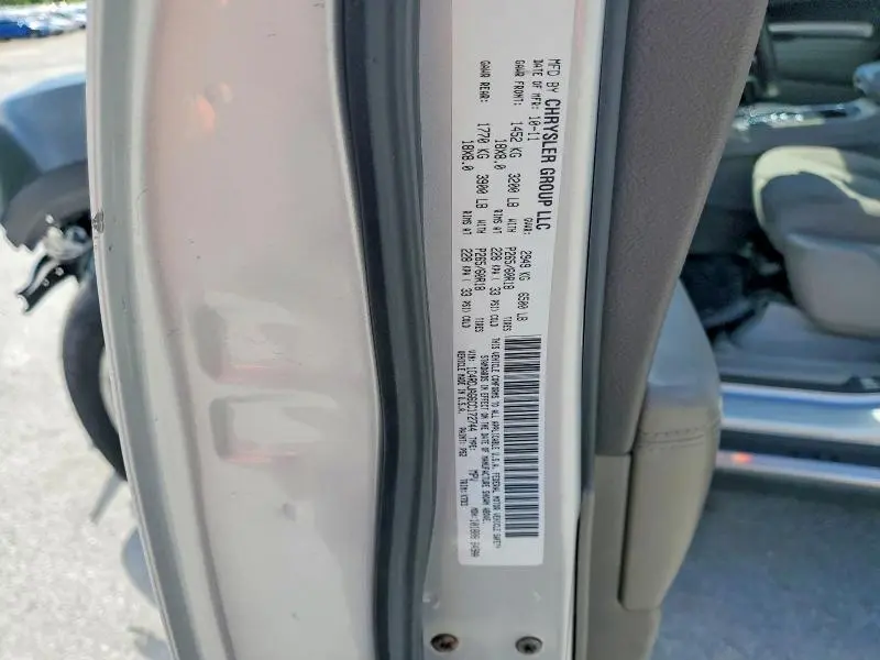 2012 DODGE DURANGO SXT  