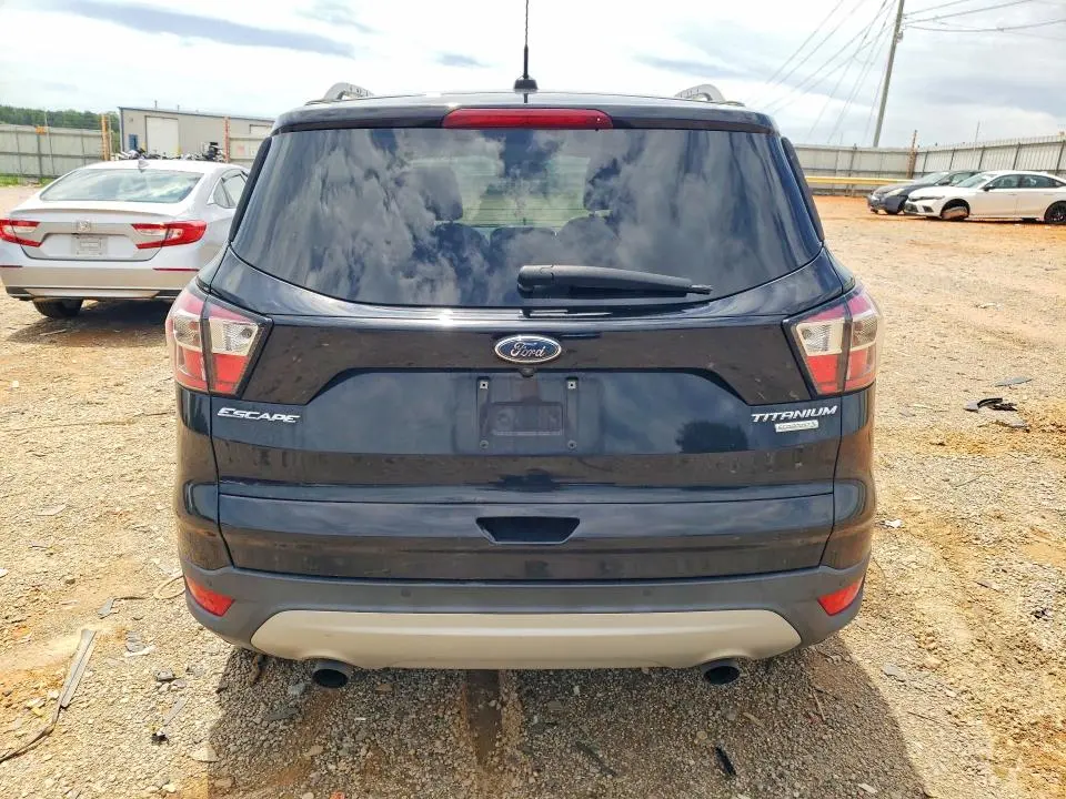 2017 FORD ESCAPE TITANIUM  