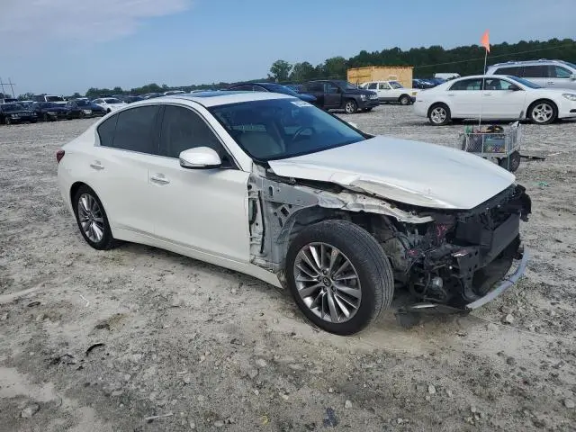 2018 INFINITI Q50 LUXE  