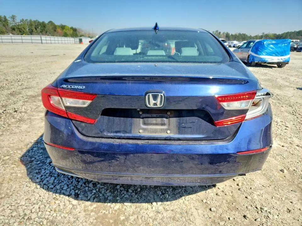 2020 HONDA ACCORD LX  
