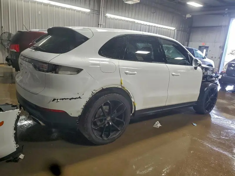2021 PORSCHE CAYENNE   