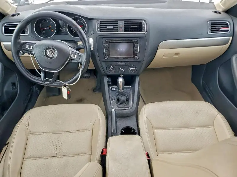 2015 VOLKSWAGEN JETTA SE  