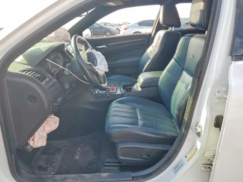 2015 CHRYSLER 300   