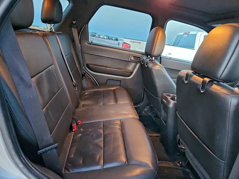 2011 FORD ESCAPE XLT  