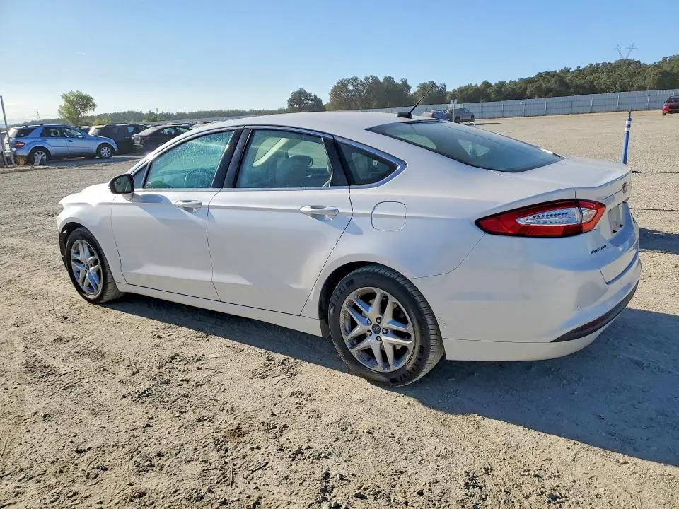 2014 FORD FUSION SE  