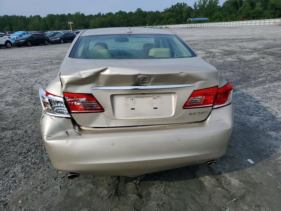 2011 LEXUS ES   