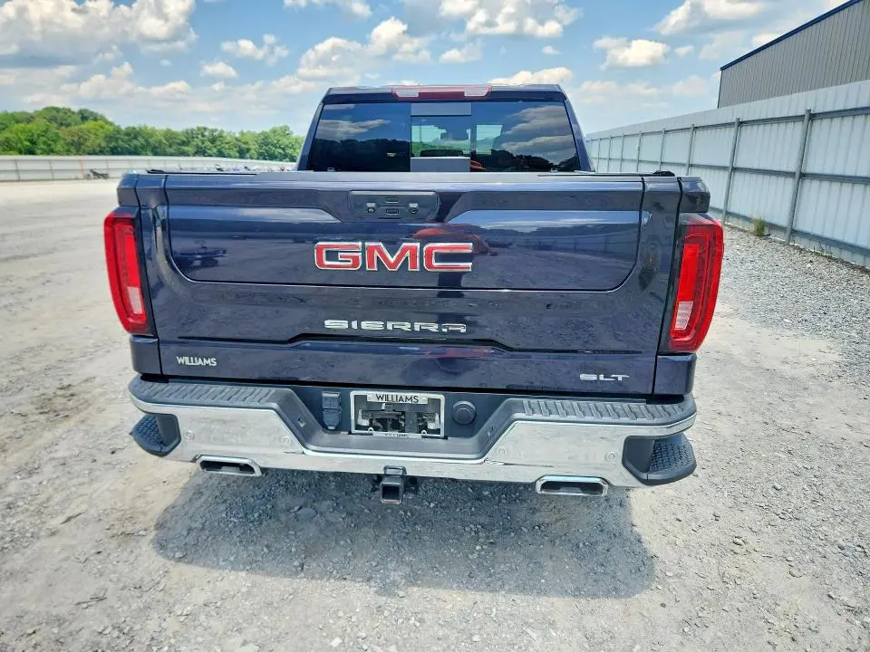 2022 GMC SIERRA K1500 SLT  