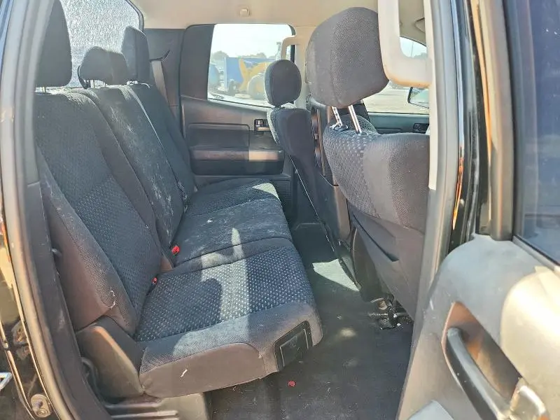 2013 TOYOTA TUNDRA DOUBLE CAB SR5  