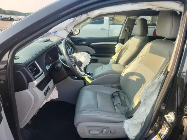 2014 TOYOTA HIGHLANDER XLE  