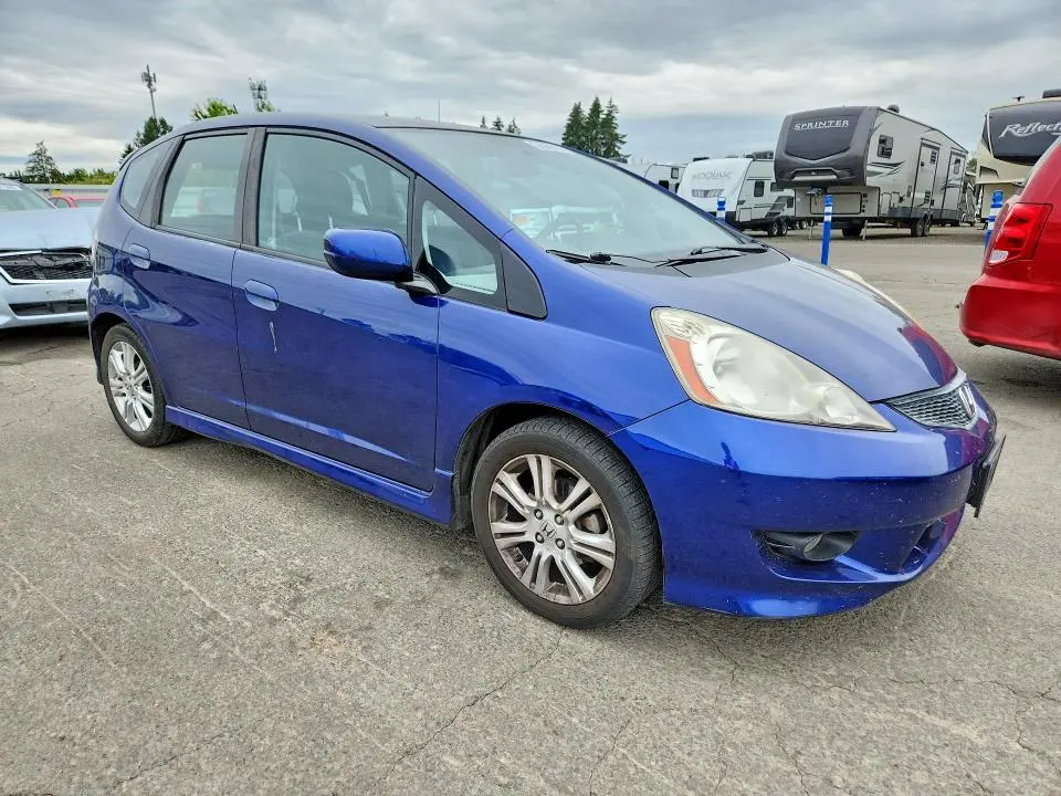 2011 HONDA FIT SPORT  