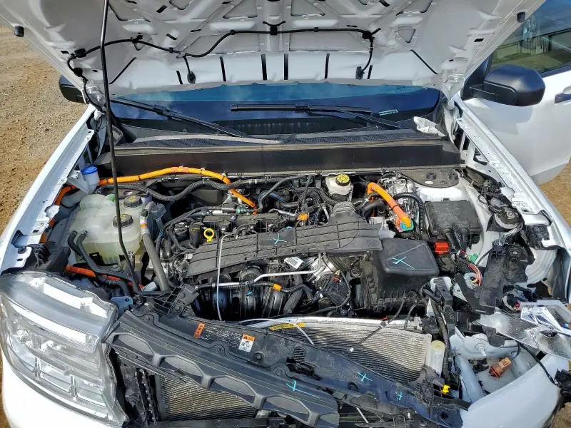 2022 FORD MAVERICK XL  