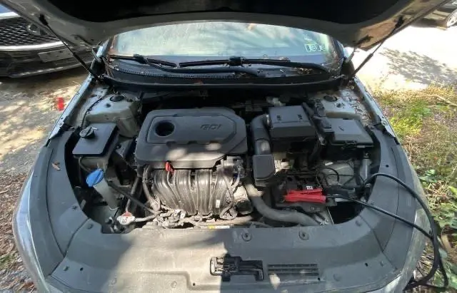 2018 HYUNDAI SONATA SE  