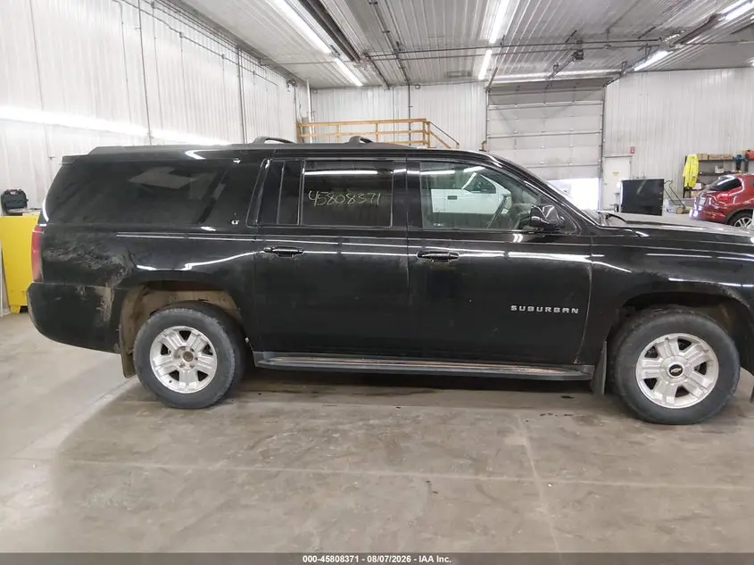 2016 CHEVROLET SUBURBAN LT