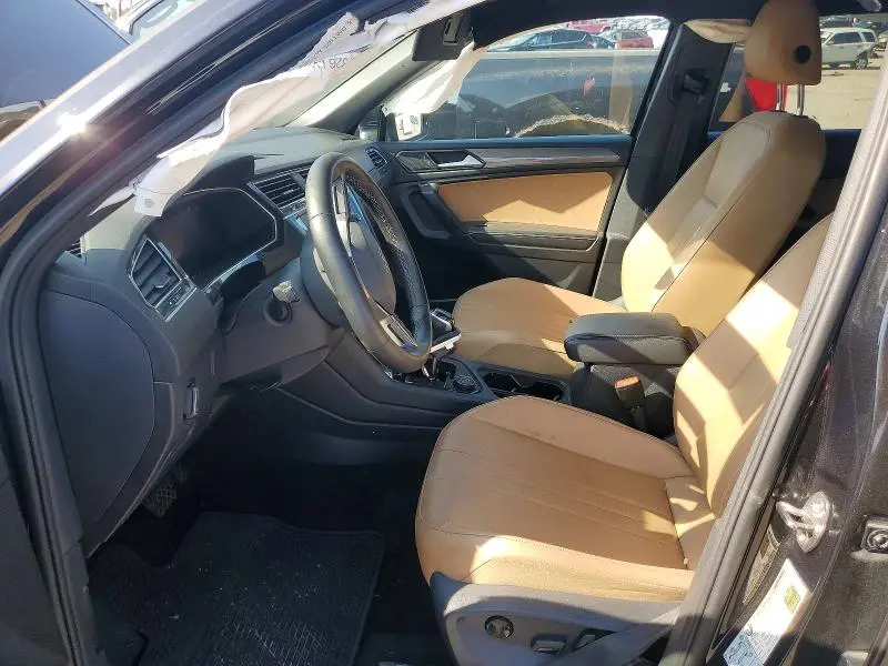 2022 VOLKSWAGEN TIGUAN SE  