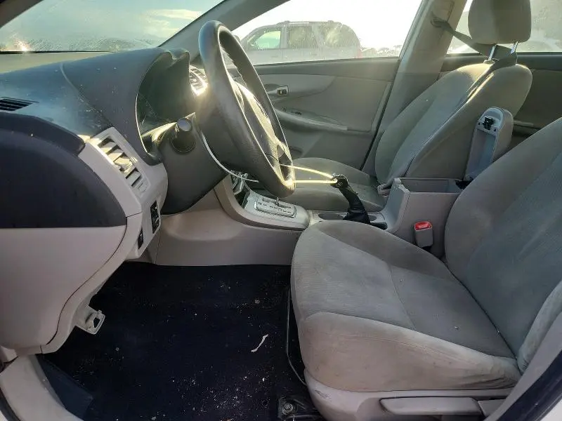 2012 TOYOTA COROLLA LE  