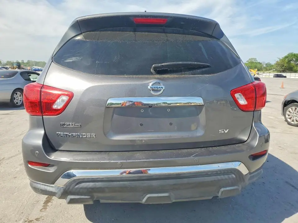 2017 NISSAN PATHFINDER SV  
