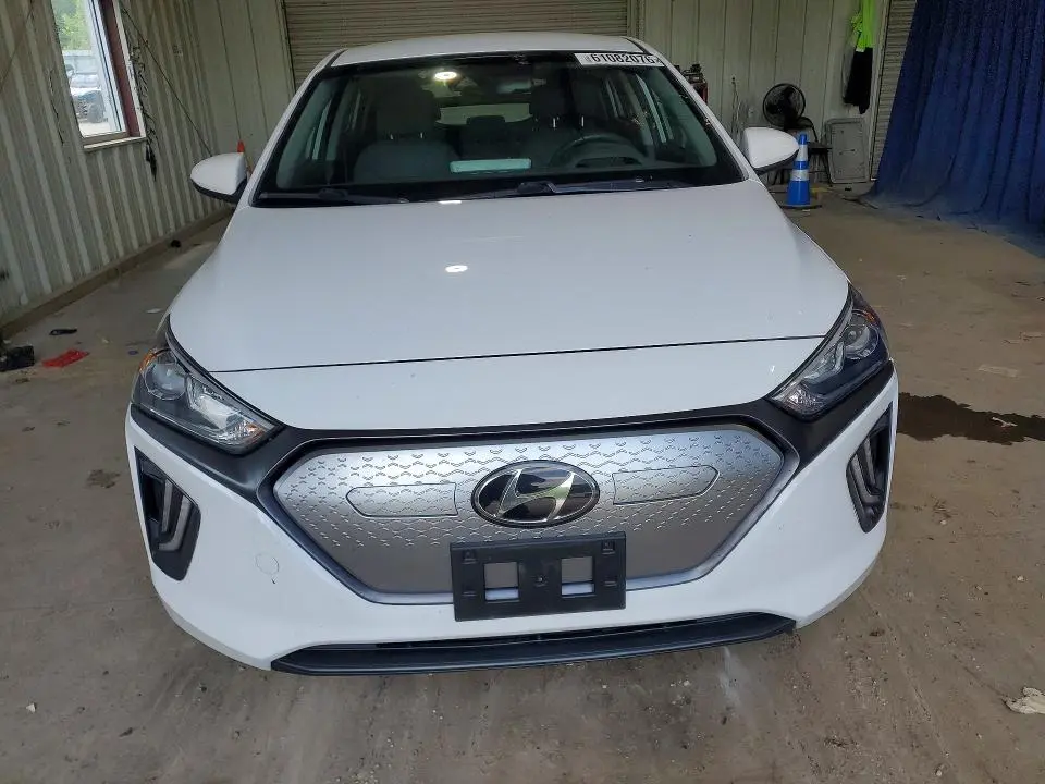 2021 HYUNDAI IONIQ SE  