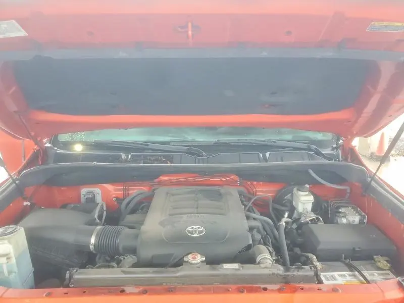 2018 TOYOTA TUNDRA CREWMAX LIMITED  
