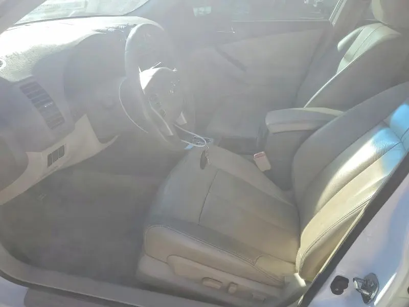 2011 NISSAN ALTIMA BASE  