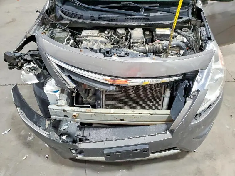 2016 NISSAN VERSA 1.6 SV  