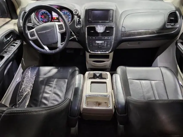 2014 CHRYSLER TOWN & COUNTRY TOURING  