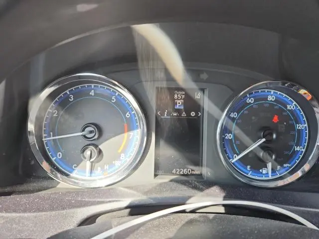 2019 TOYOTA COROLLA L