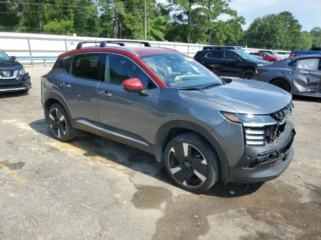 2025 NISSAN KICKS SR  