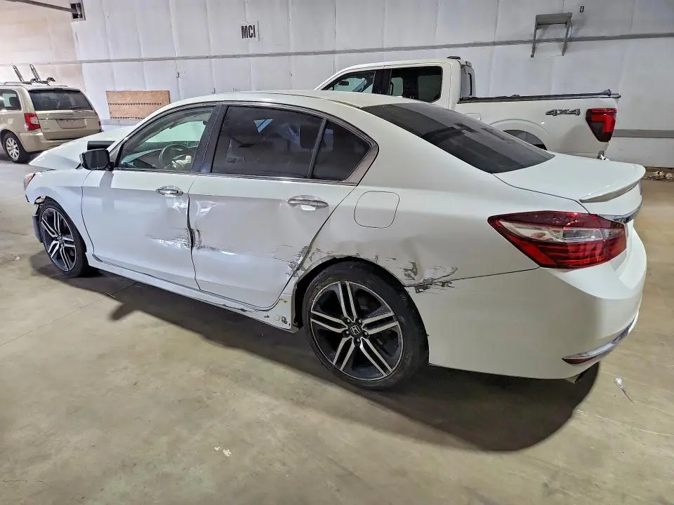 2016 HONDA ACCORD SPORT  