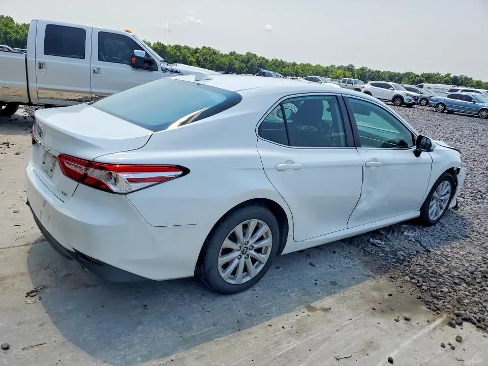 2020 TOYOTA CAMRY LE  