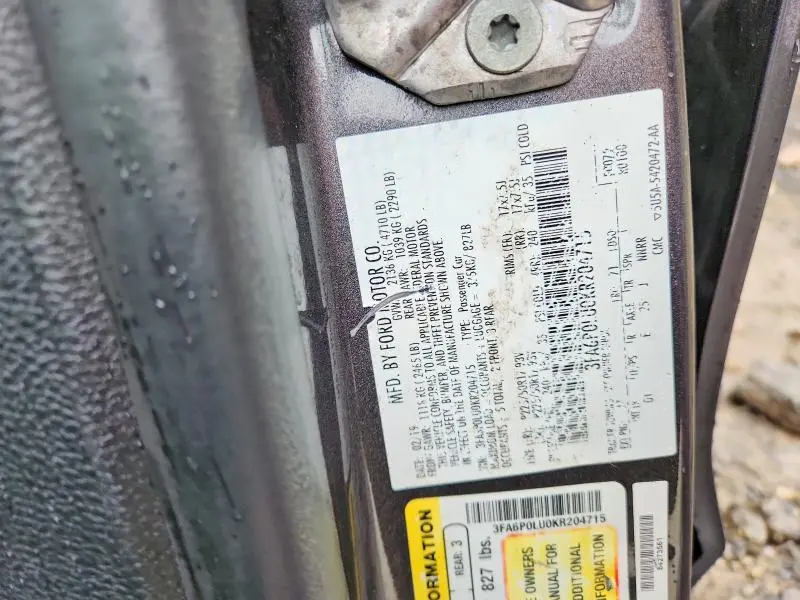 2019 FORD FUSION SE  