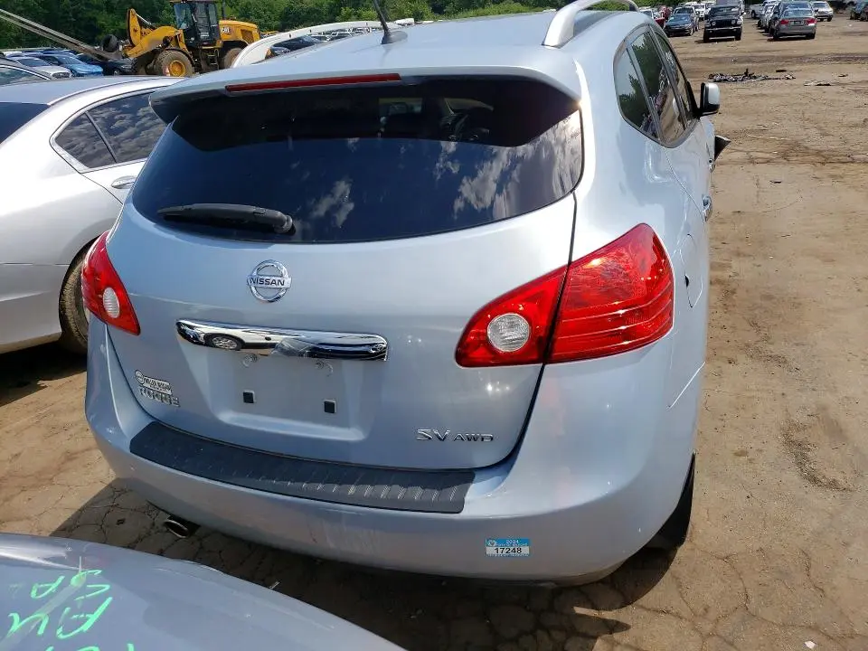 2013 NISSAN ROGUE S  