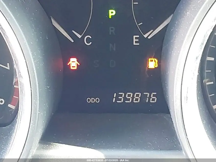 2010 TOYOTA HIGHLANDER SE