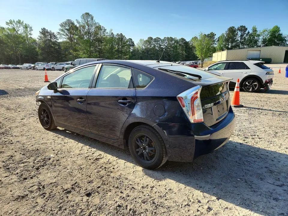 2015 TOYOTA PRIUS TWO  