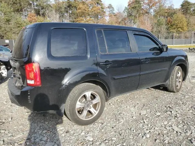 2015 HONDA PILOT SE  