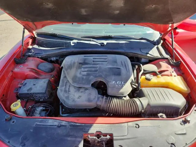 2017 DODGE CHARGER SE  