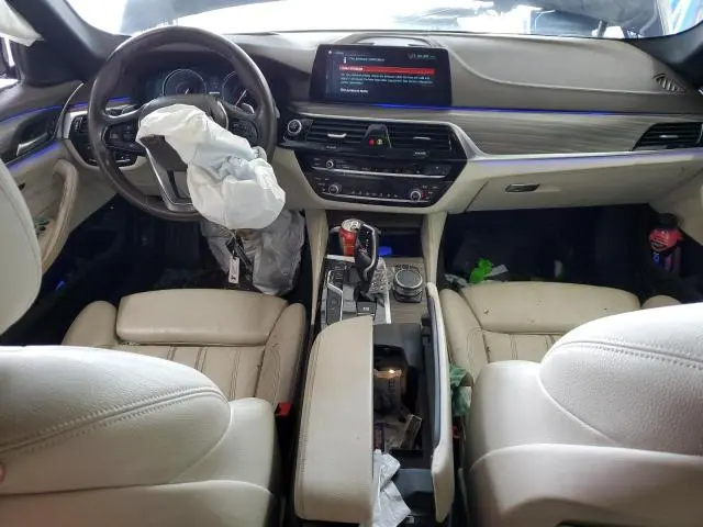 2018 BMW 530E   