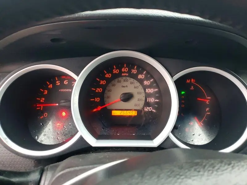 2010 TOYOTA TACOMA V6  