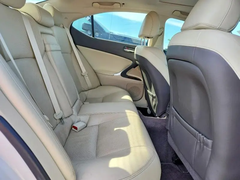 2013 LEXUS IS 250  