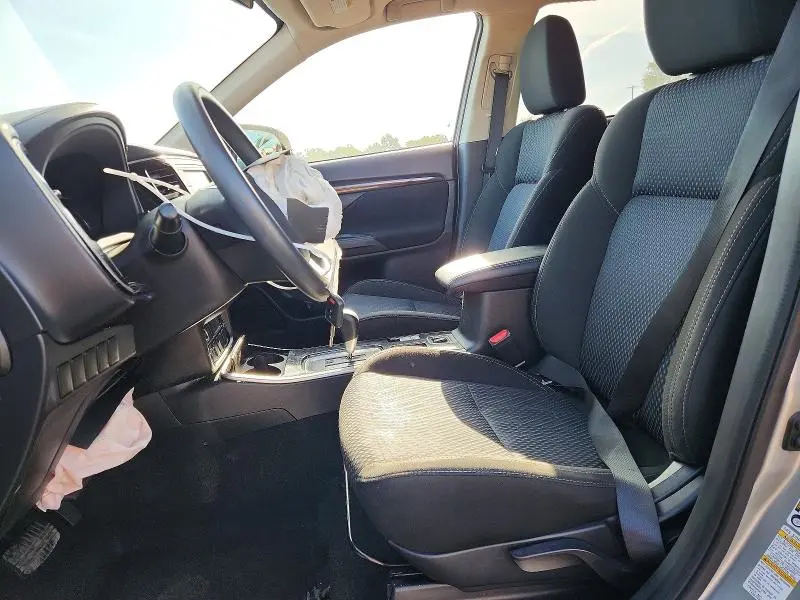 2019 MITSUBISHI OUTLANDER ES  